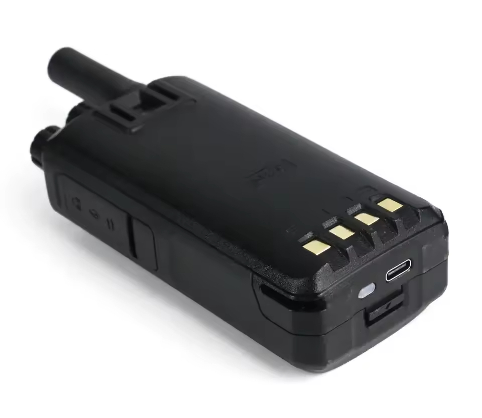 Портативная рация TYT IP66 с GPS, SOS и Android