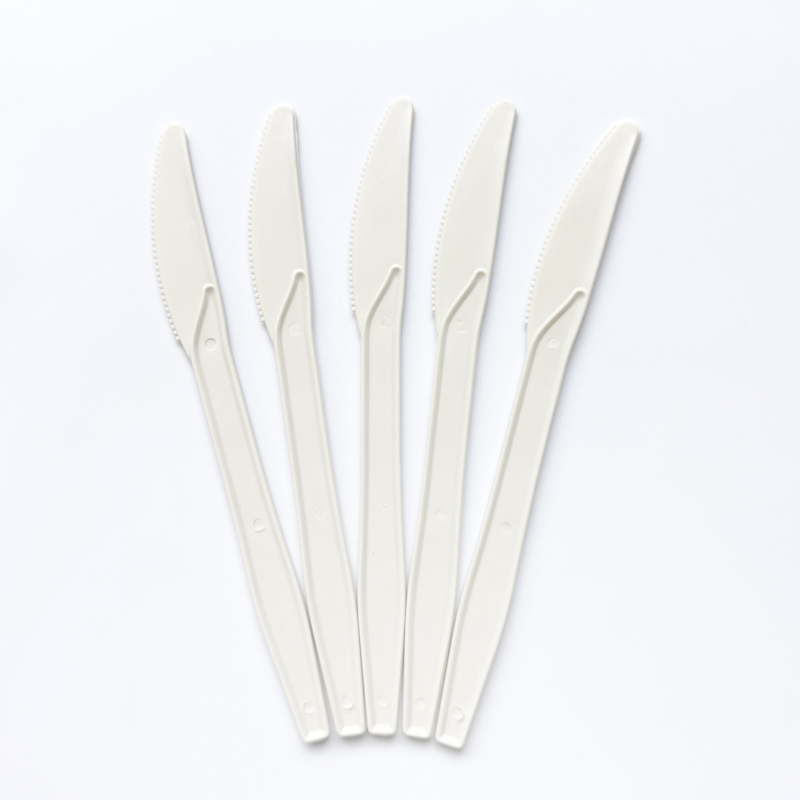 Eco Friendly Disposable Spoons and Forks Knife Food Grade Flatware Sets Cornstarch