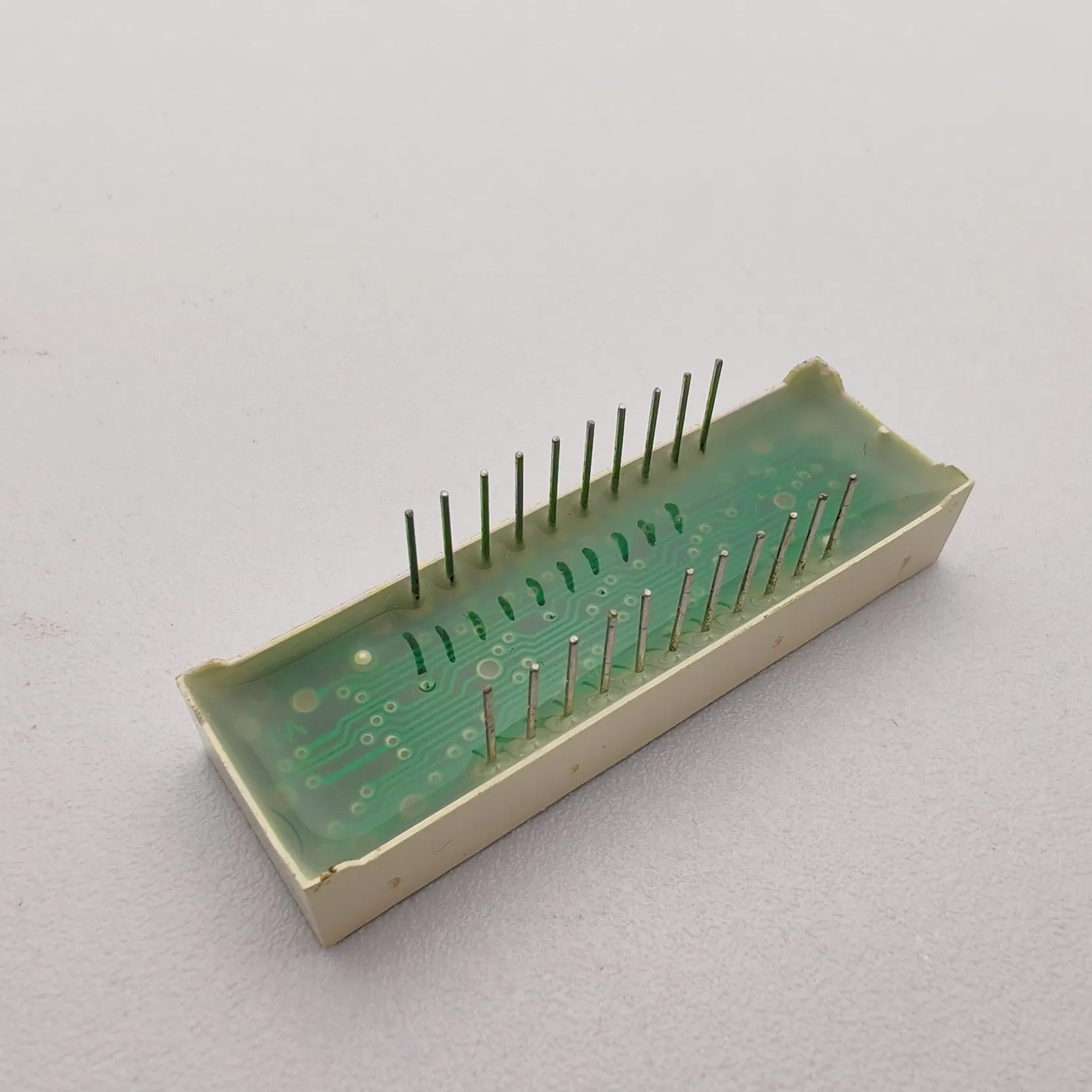 Instrument Panel LED Display: 6-Digit, 14-Segment, Ultra-Bright White