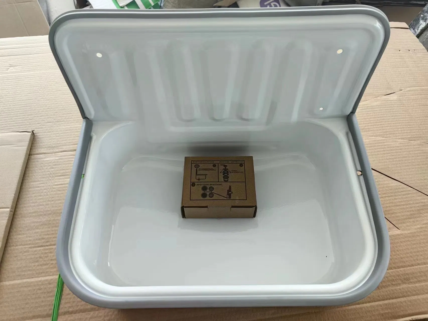 Стальная раковина Go Rhone для кухни и ванной