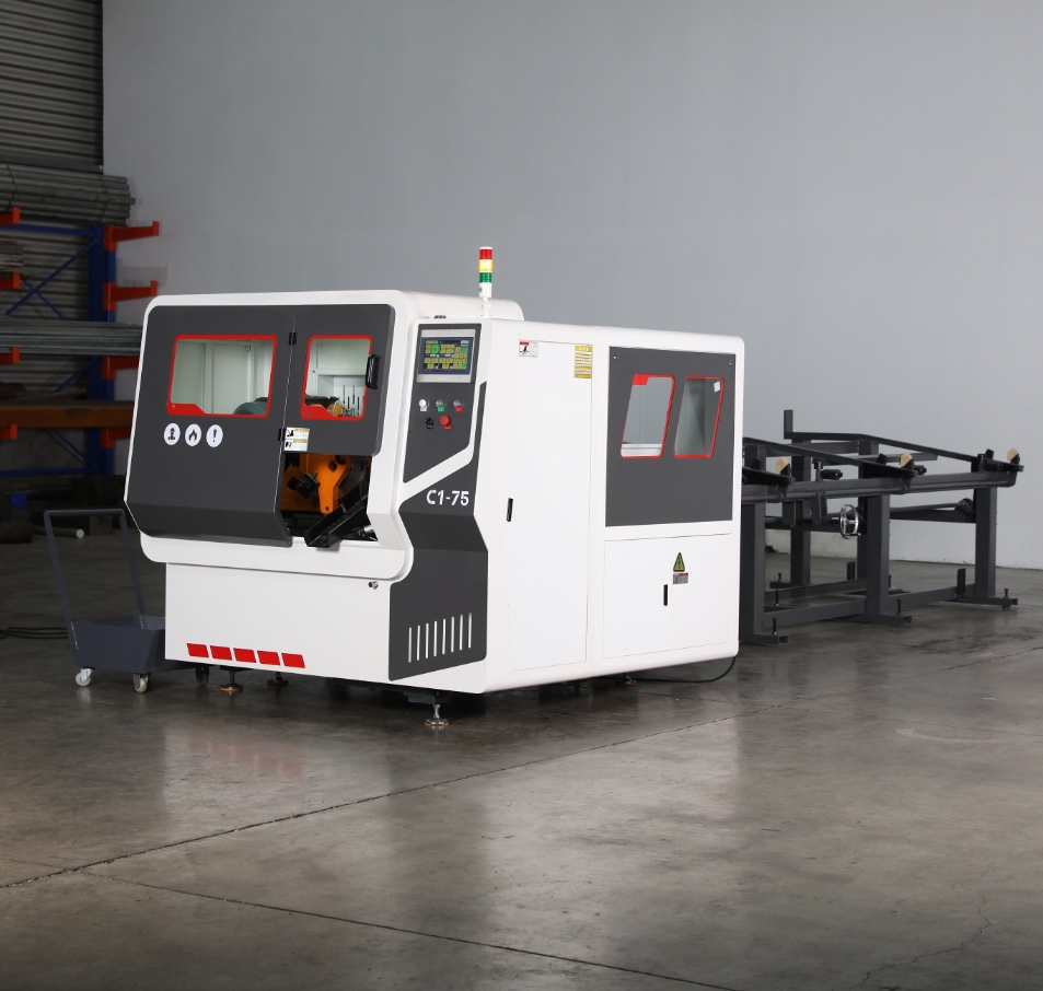 Ленточная пила автоматическая ЧПУ универсальная