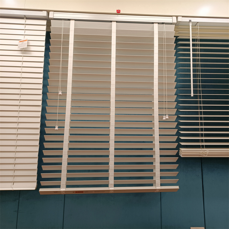 Manual Horizontal Blinds PVC Wood Fauxwood Venetian Blind for Windows and Home Interior Decoration
