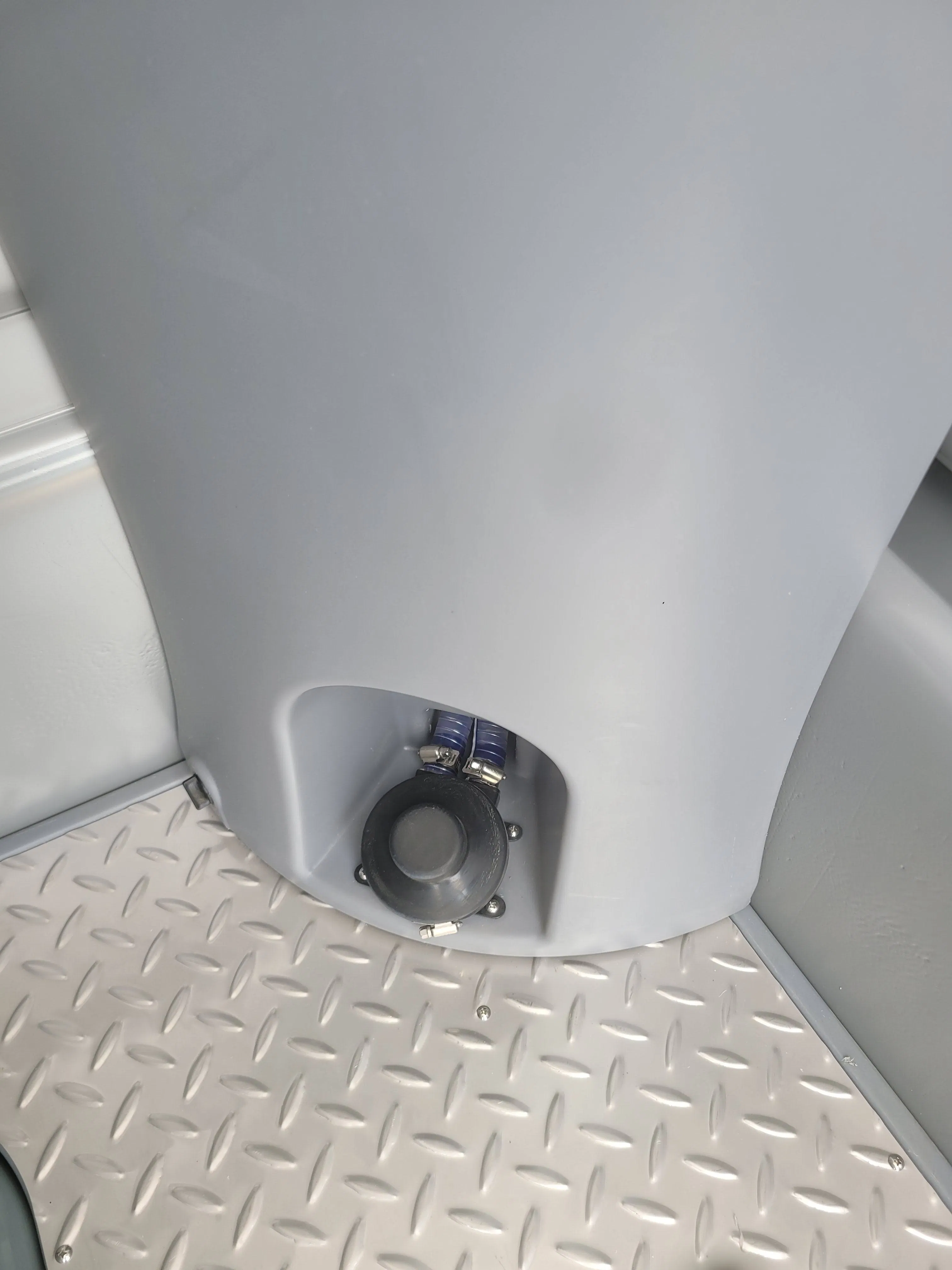 Mobile Camping Plastic Washroom Bathroom Lavatory Portable Mobile Container Toilet