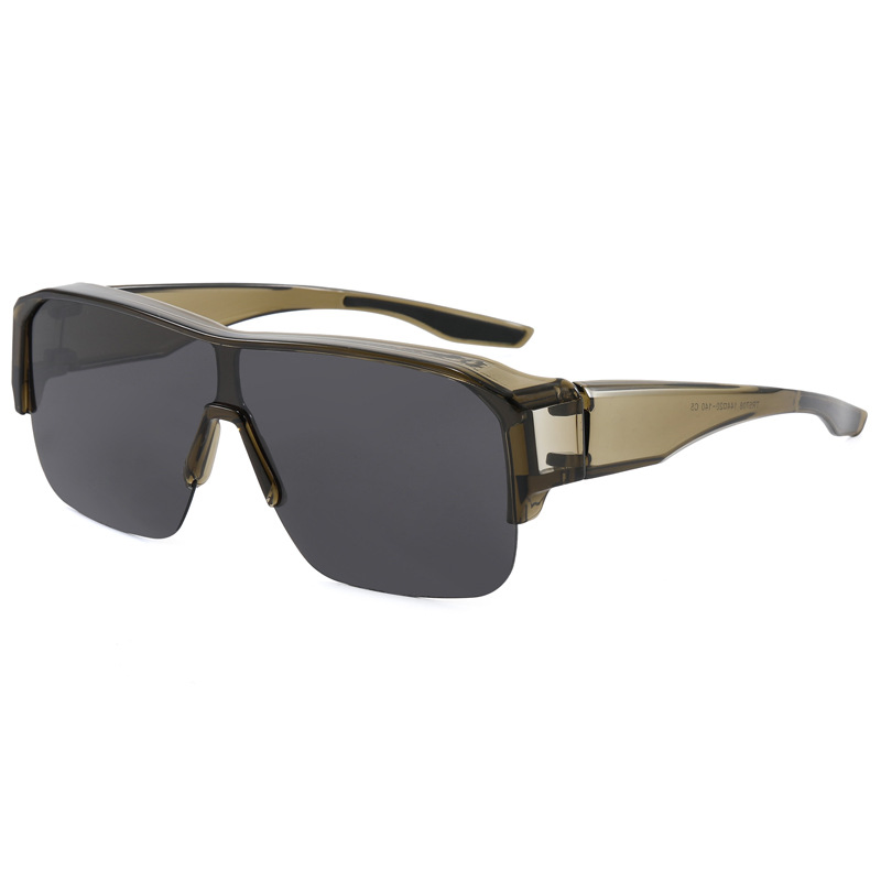 Ultimate UV400 Polarized Fitover Sunglasses for Maximum Comfort