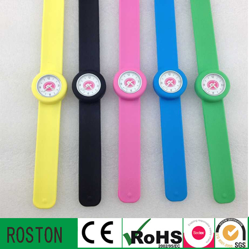 New OEM Japan Movement Kids Watch with Waterproof