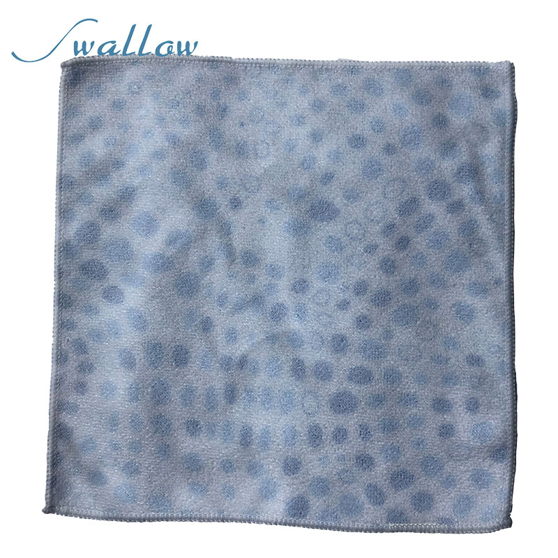 Microfiber Penetration Printed Towel 30*30cm Quick Dry Super Absorption