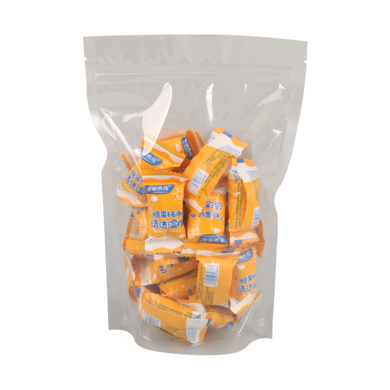 White Wet Cleansing Wipes for Babies - ISO9001 Certified Candy Package