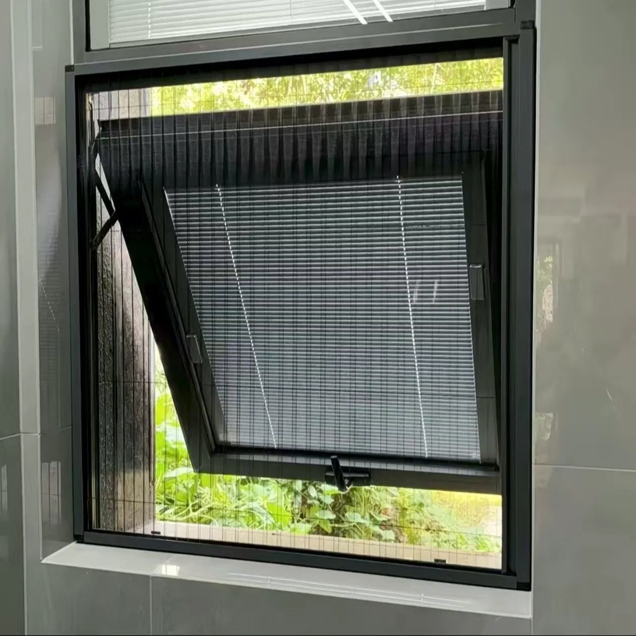 Customized Automatic Rebound Mosquito-Proof and Theft-Proof Window Screen