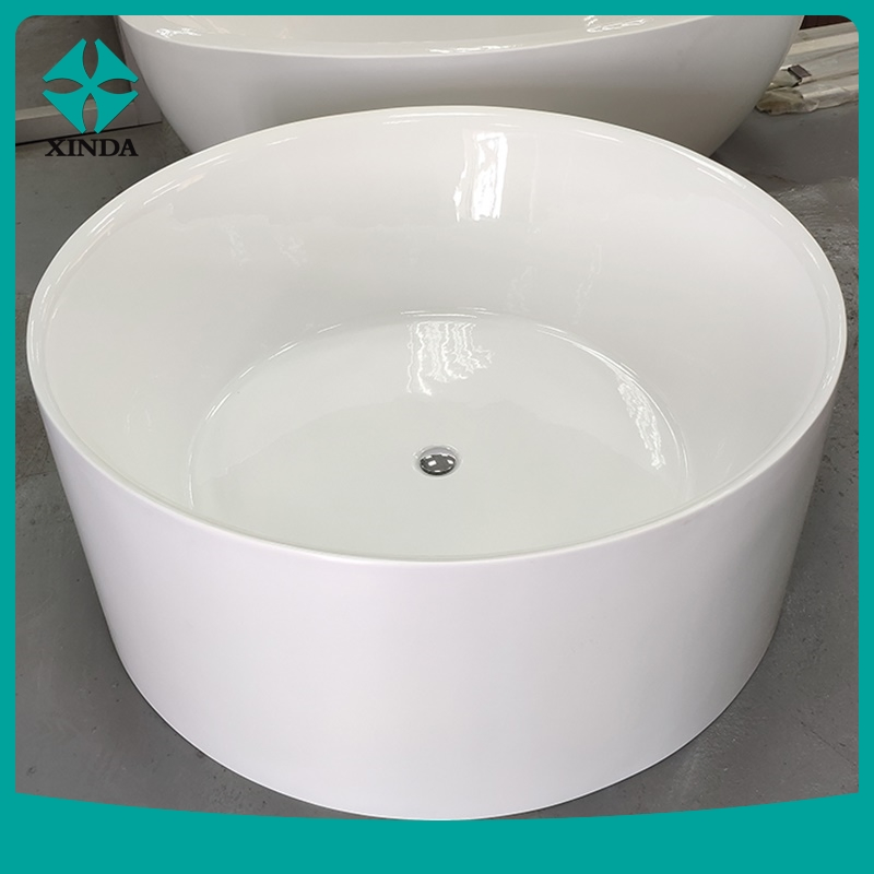 Акриловая ванна для двоих с гидромассажем и душем