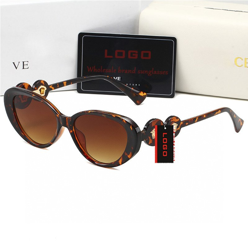 New Fashion Retro Cat Eye Designer Custom Sunglass 1: 1 Shades Eyewear