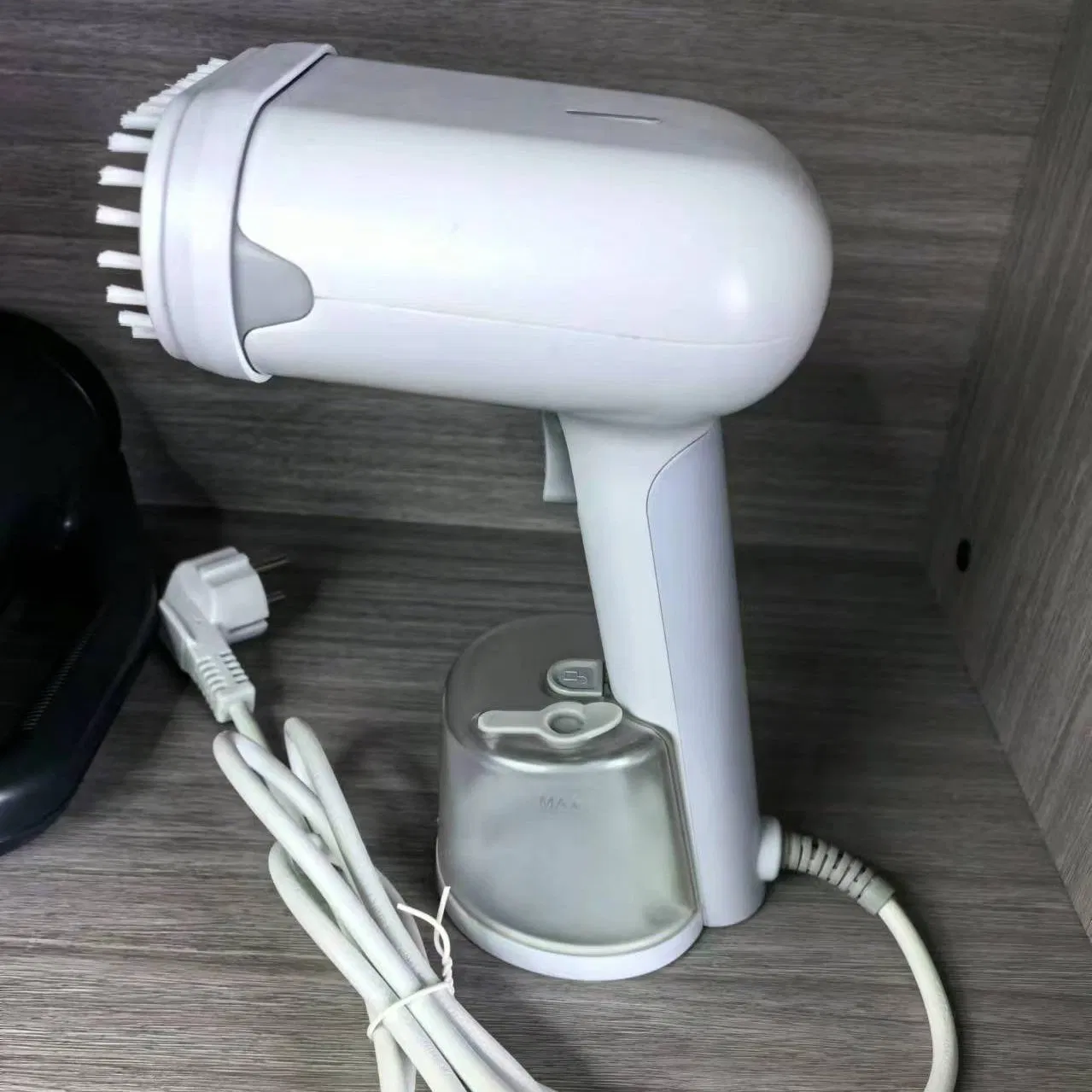 Electronic Iron Steamer by Besgirl - 27X17X12cm, Perfect for Travel