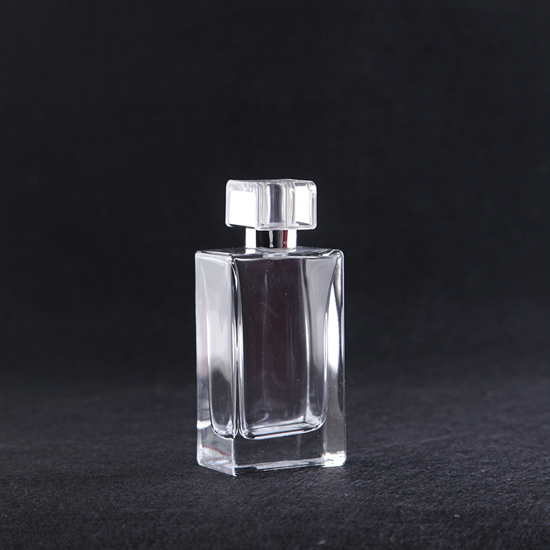 Wholesale Cosmetic Makeup Packaging Glassware Containers Clear Perfume Bottle for Essential Oil