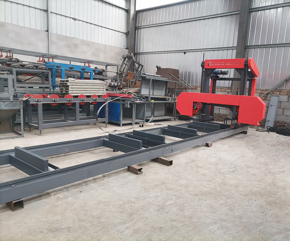 Станок ленточнопильный горизонтальный по дереву