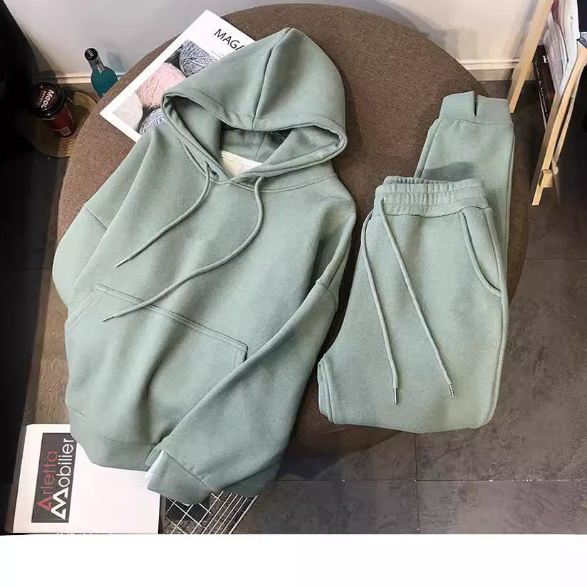 Костюм спортивный женский зимний флисовый толстовка и брюки