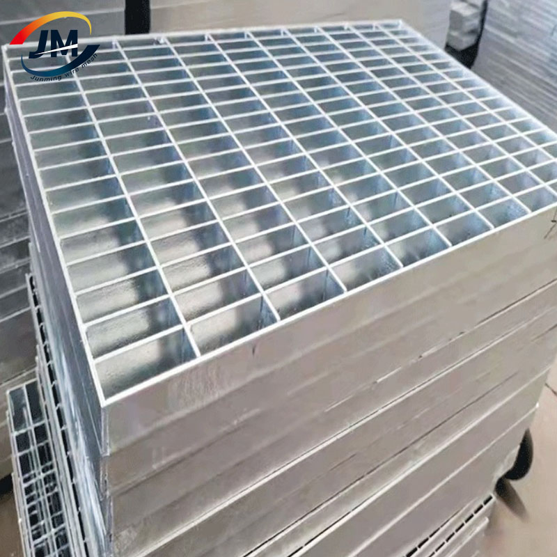 China Manufacturer 14" Wide Gaklvanized Steel Trench Drain Bar Grate 12"X24"X1.5"