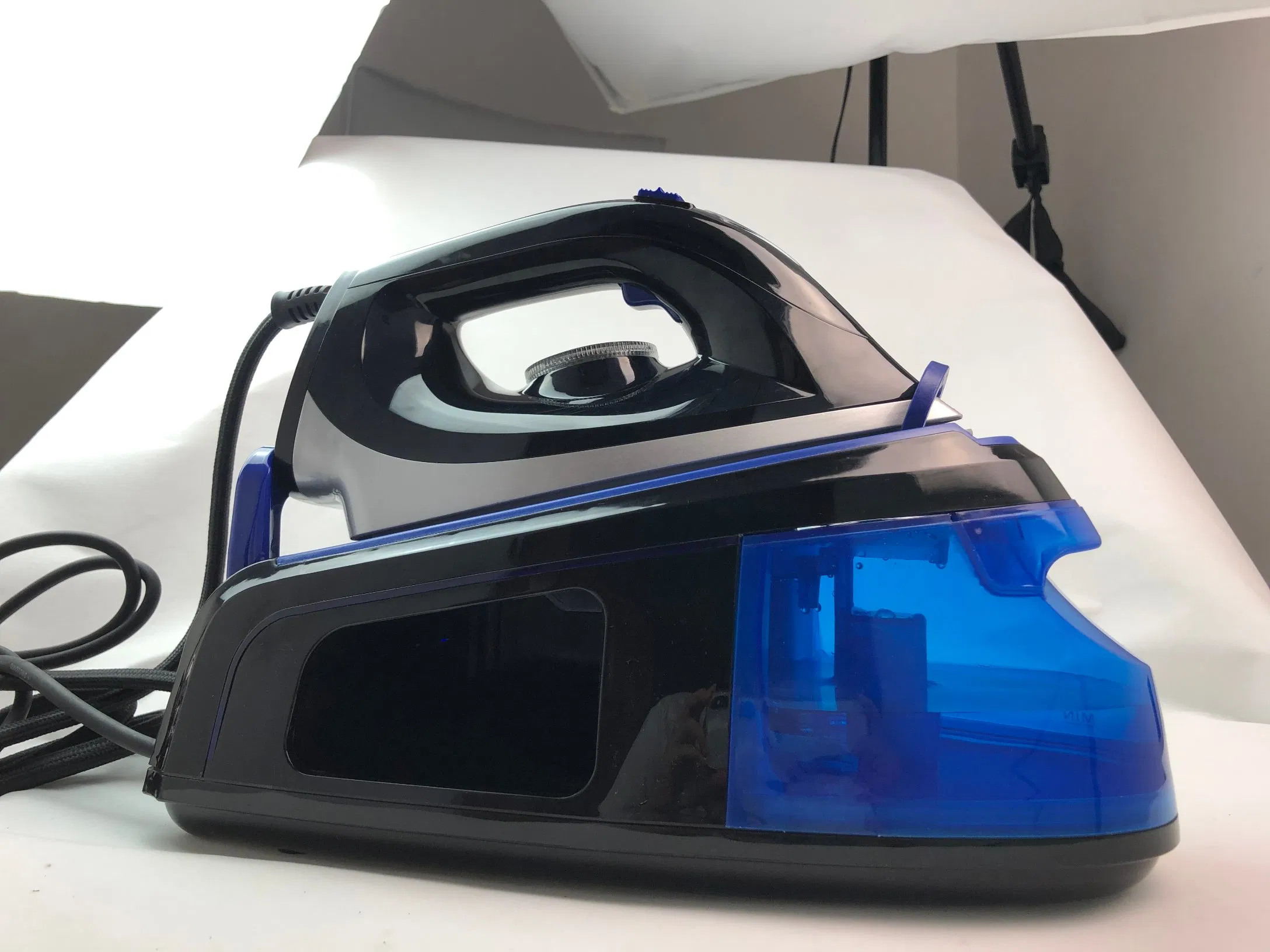 Ceramic Soleplate 2250W Electric Steam Station Iron