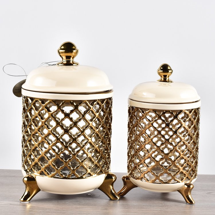 Luxury Gold Restaurant Candy Royal Dubai Glass Jar with Ceramic Lid