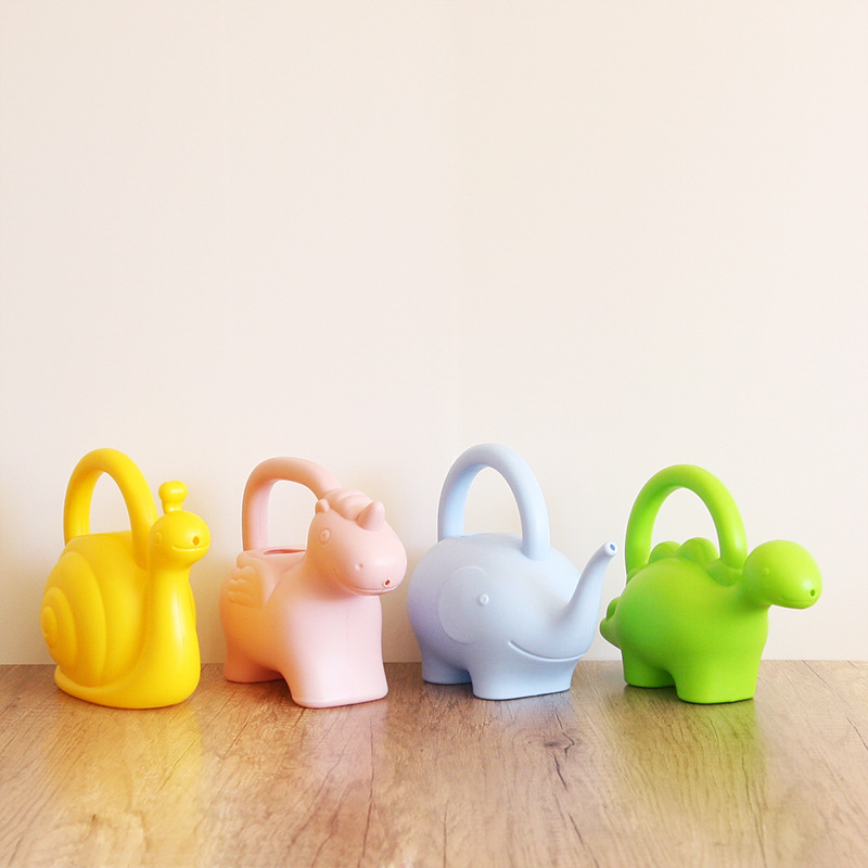 Hot Sale Cute Animal Plastic Outdoor Garden Watering Can for Household