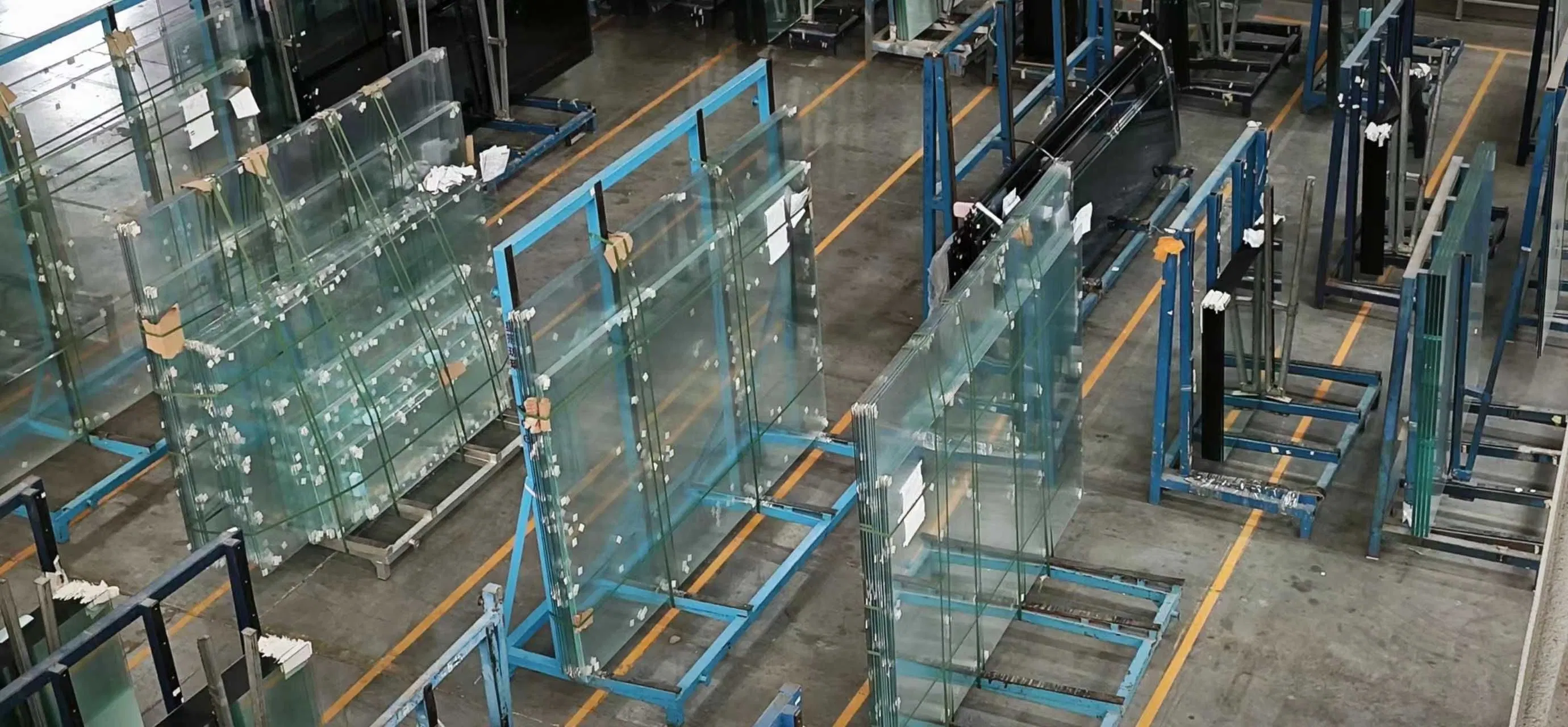 Дихроичное стекло для декора интерьера и фасадов