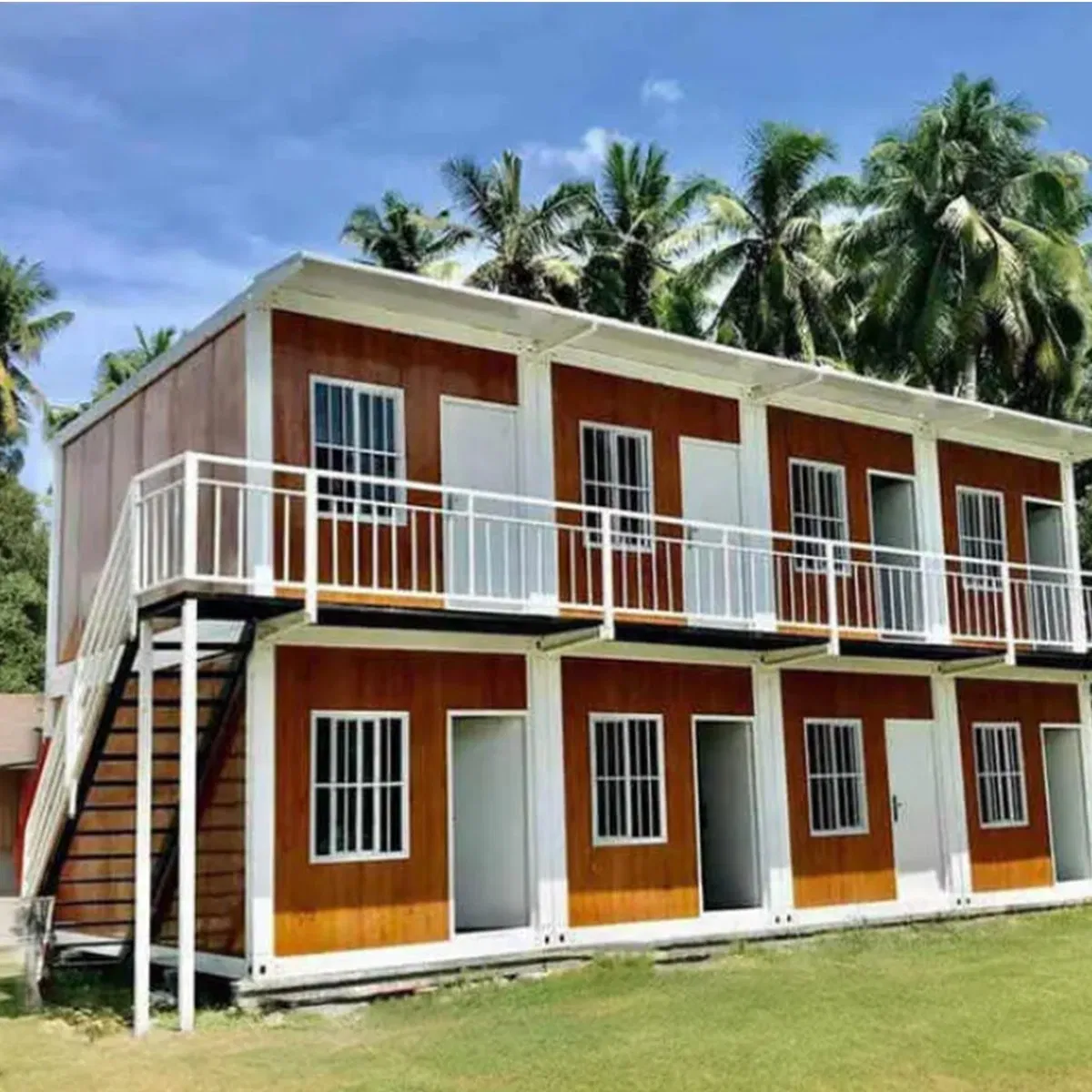 Two Level Mixed Use Commercial and Residential Modern Container House