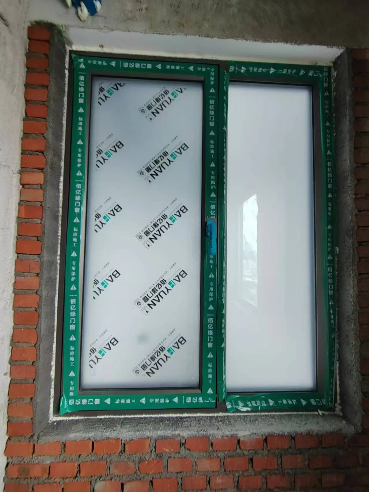 Hurricane Proof Anti-Dust Aluminium Double Glazing Glass Casement Window for Apartment and House