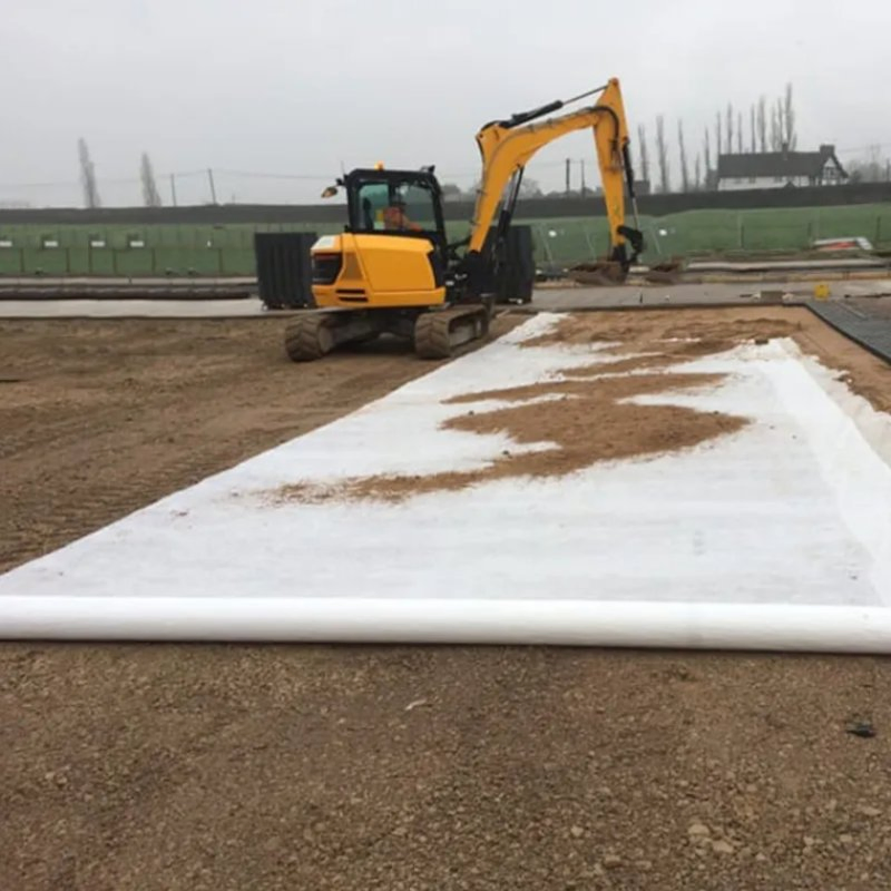 Geotextile Polyester Fabric Used as Separator and Protector Material in Construction