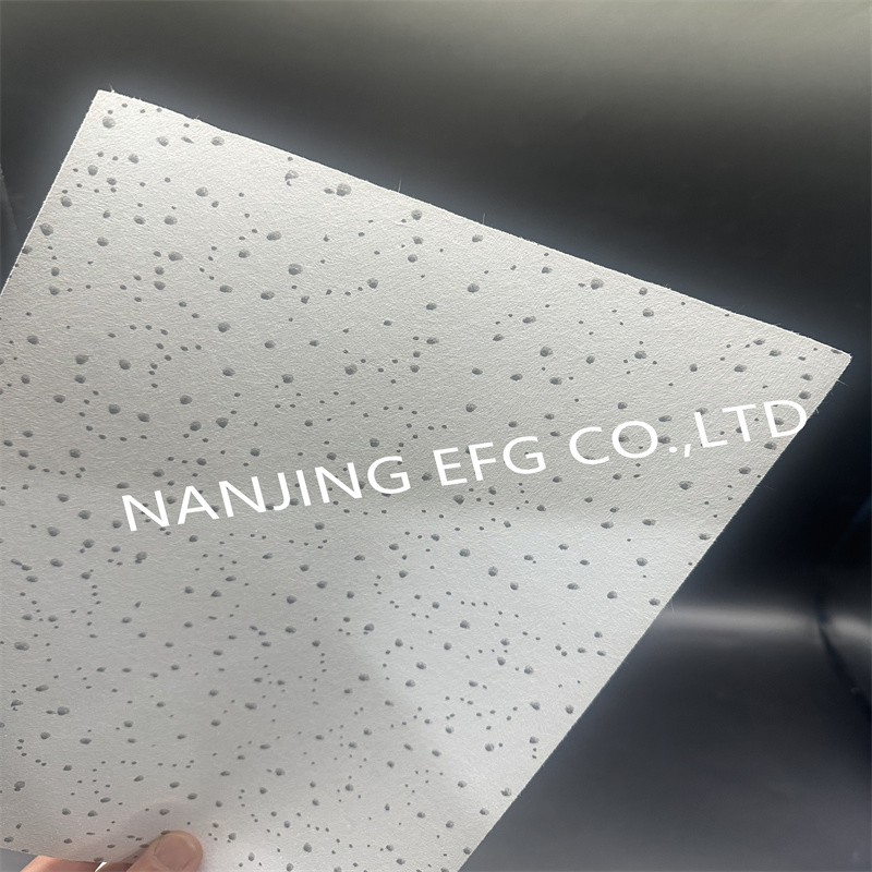 Coated Fiberglass Mat for The Surface Covering of Polyurethane Board