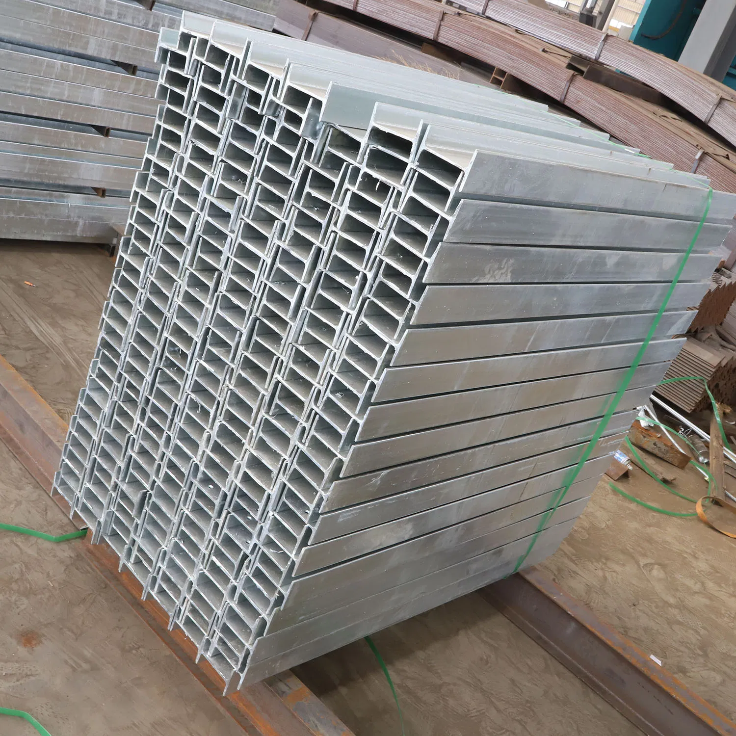Australian Standard HDG100UC Steel H Beam Steel H Posts for Fence and Retaining Wall
