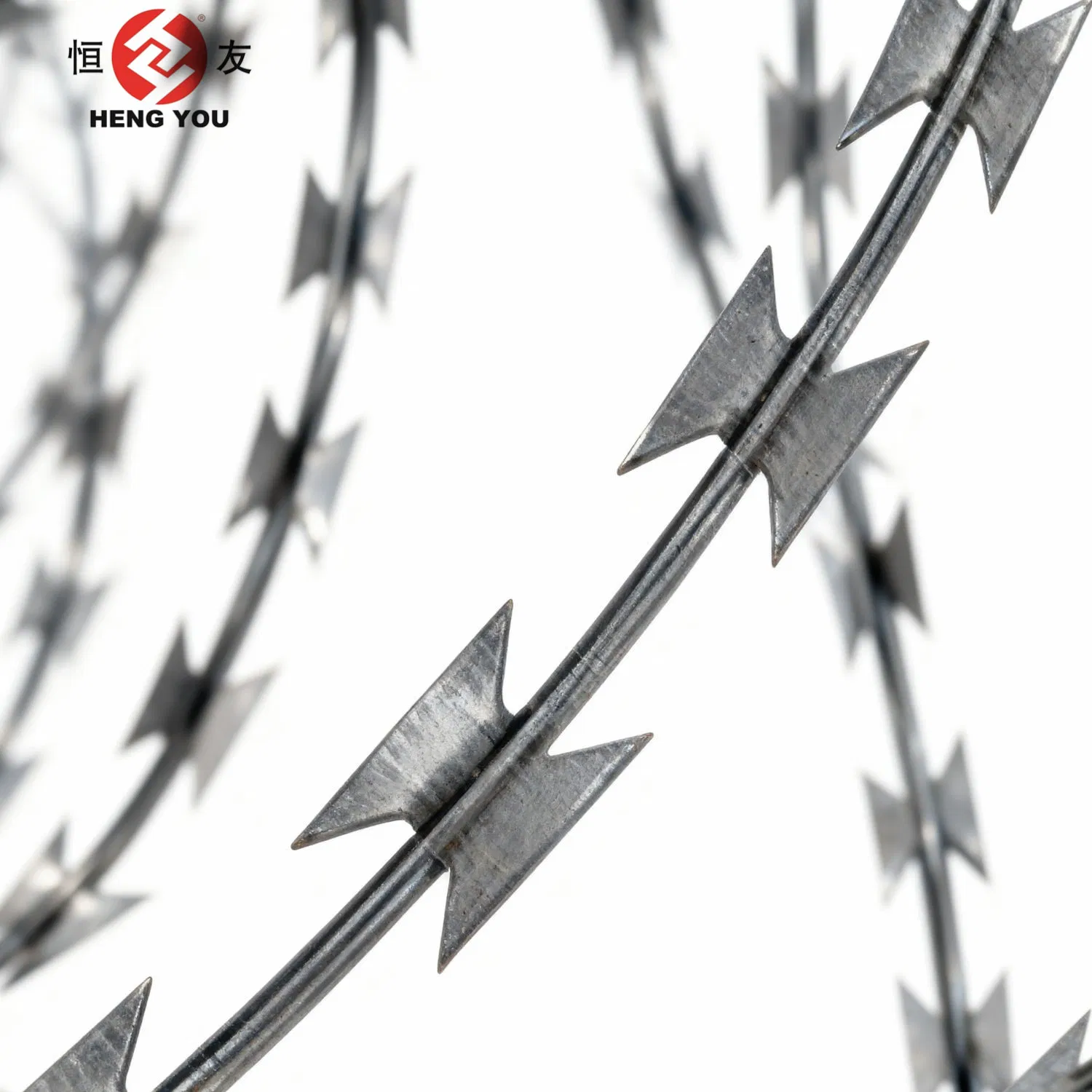 Колючая проволока BTO-28 с оцинковкой, 100-500м