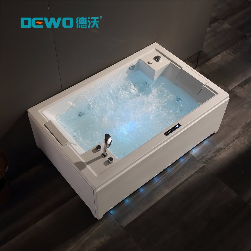 Умная ванна с сенсорной панелью и гидромассажем LL757