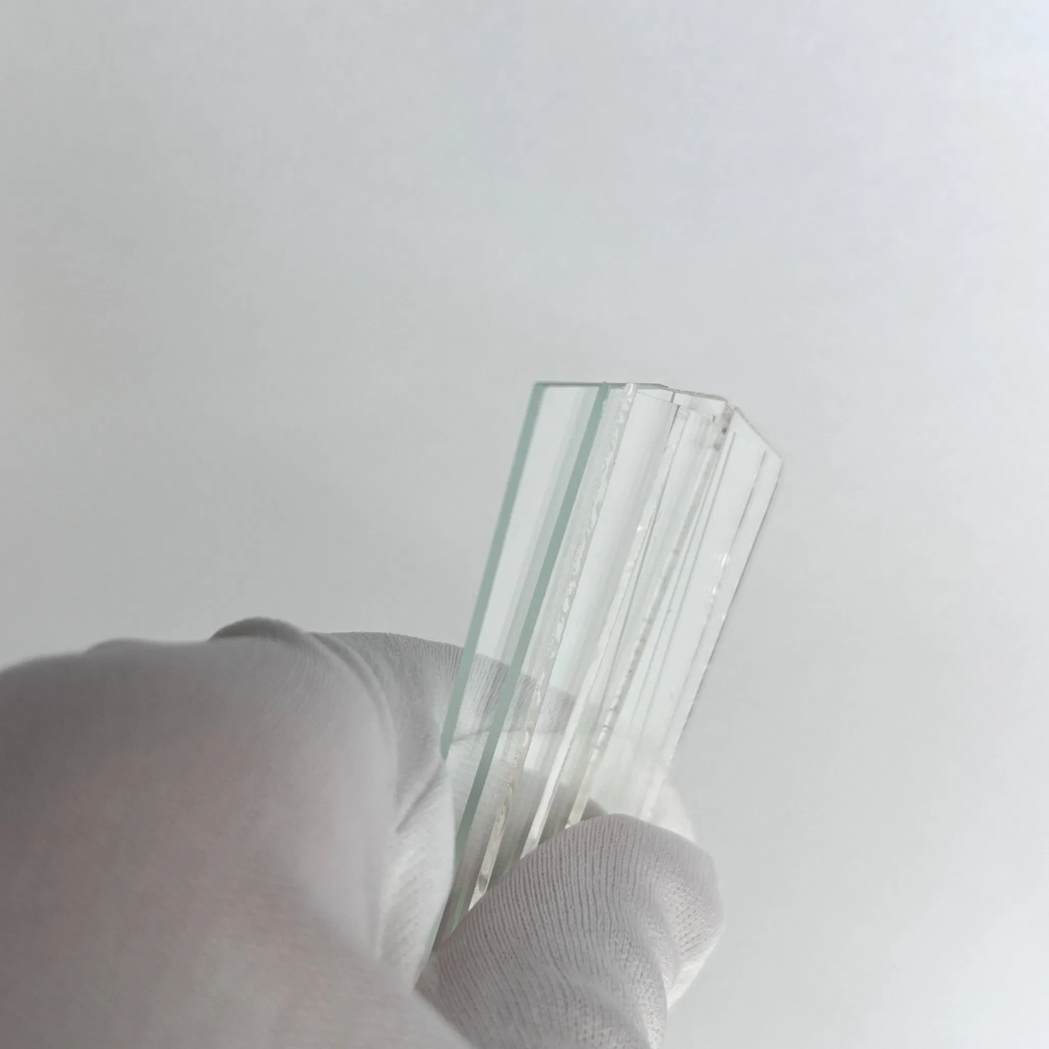 High-End High Aluminium Ultra Clear Float Glass for Laboratory/Microscope Slide