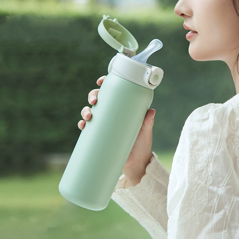 Вакуумная кружка с термоизоляцией и герметичной крышкой