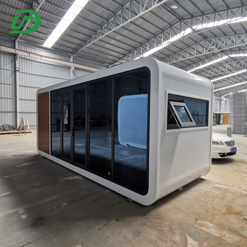 Outdoor Eco Apple Luxury Pod Prefabricated Hotel Capsule Room Cabin House