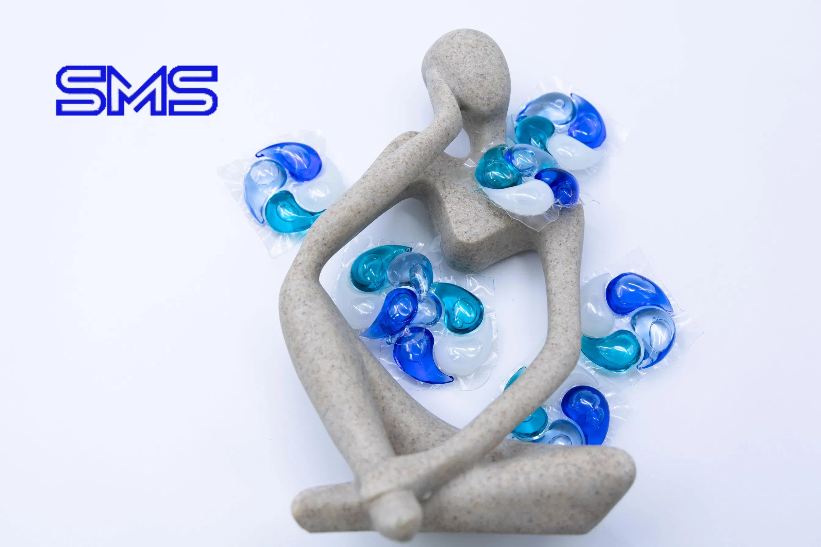 4 in 1 Laundry Beads Sensitive Skin Laundry Pods OEM Cloth Washing Apparel Detergent Pods