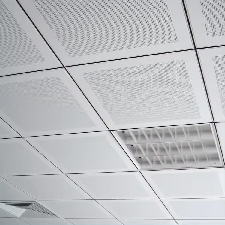 Metal Decorative Material Ceiling Aluminum Drop Ceiling Tiles 600X600 Clip in Suspended False Ceiling Tiles