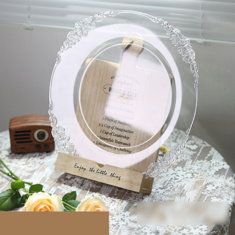 Elegant Gold Silver Patterned Trim Plastic Charger Plates for Weddings