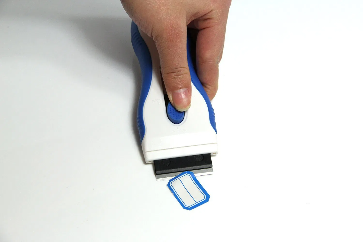 Hautine Cleaning Scraper with Double-Edged 40mm Metal Blades