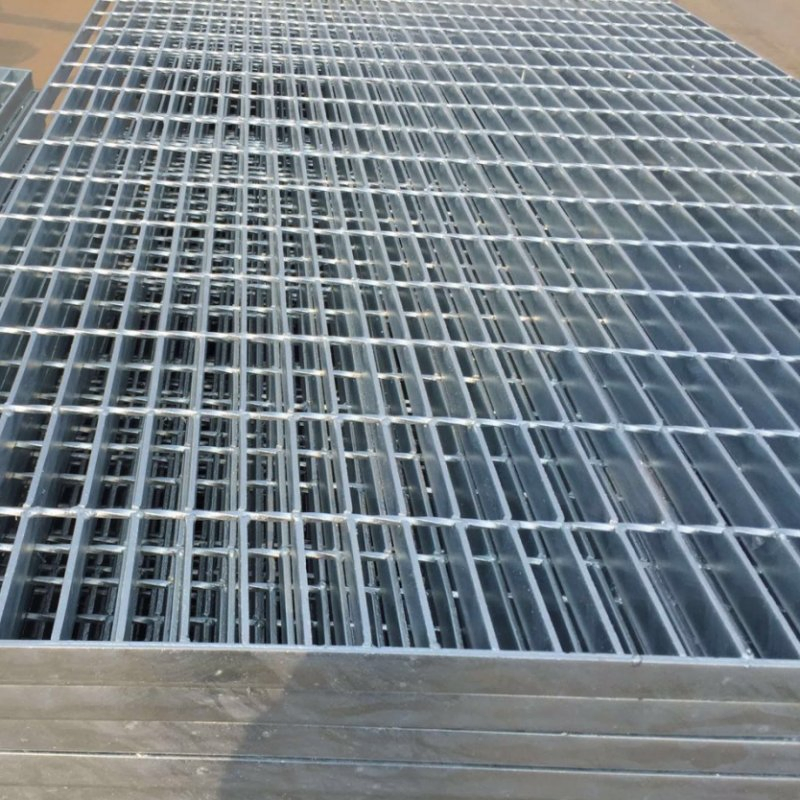 Factory Wholesale Price Steel Grate Floor Durable Galvanized Steel Drain Drainage Cover Heavy Duty Steel Grating for Walkway