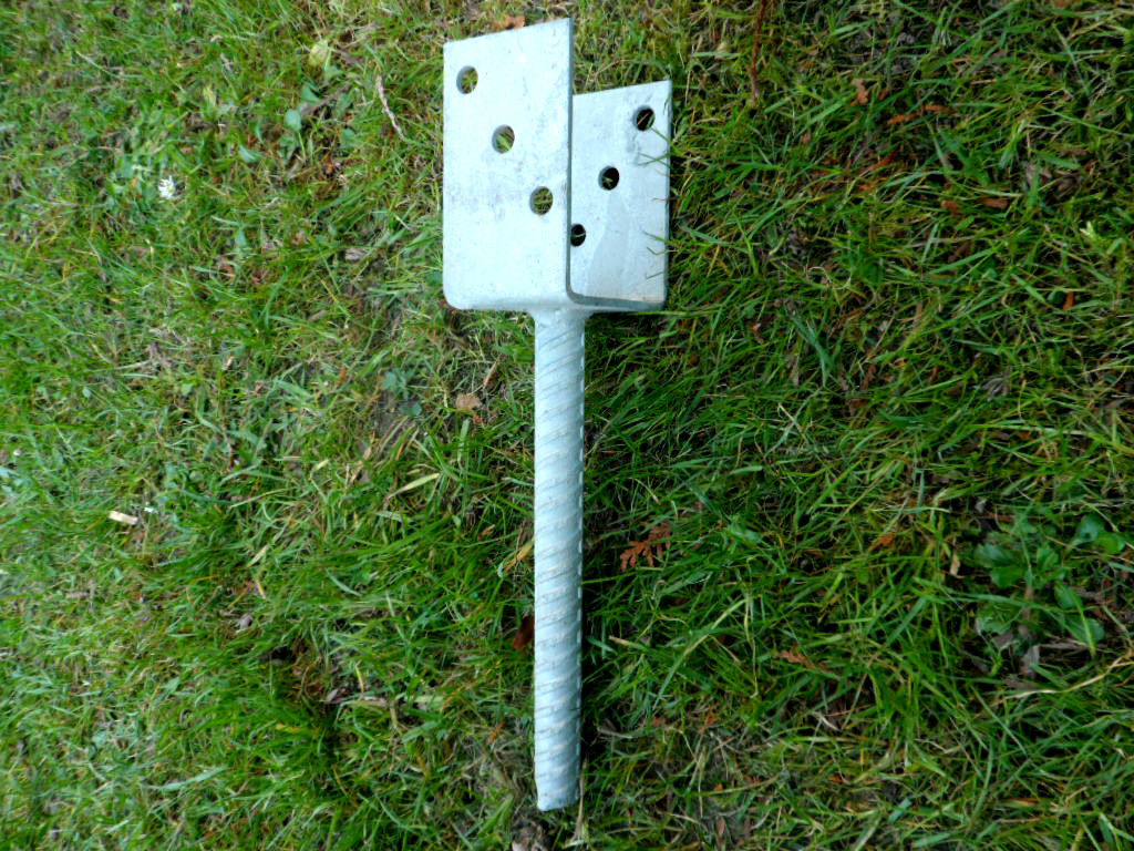 Грунтовый анкер U-образный оцинкованный