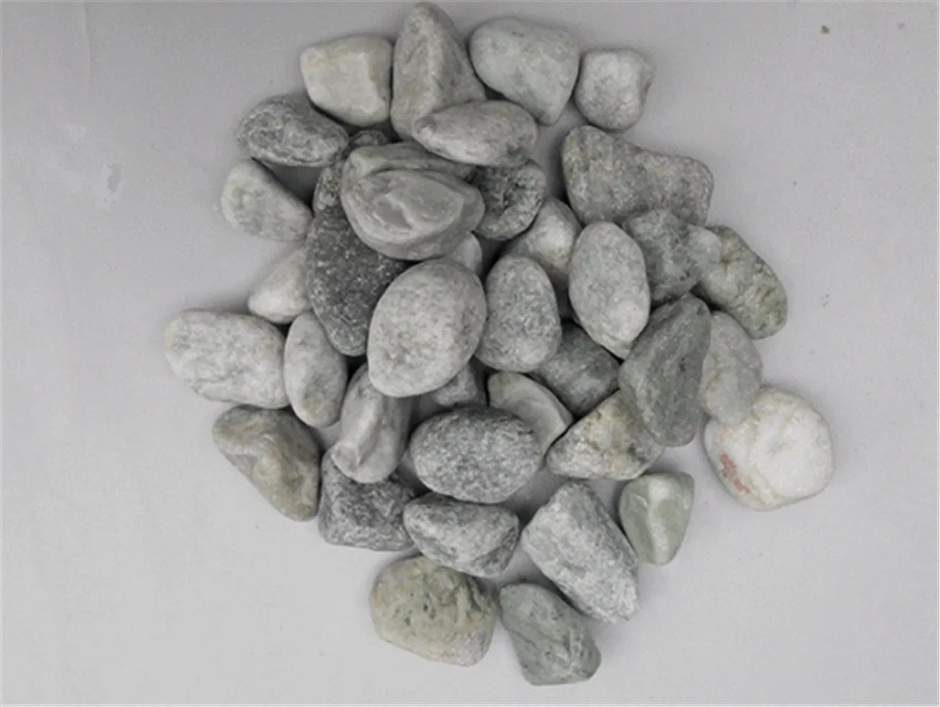 Oecan Green Machine Pebble Stone for Garden Landscape Decoration Outdoor Project