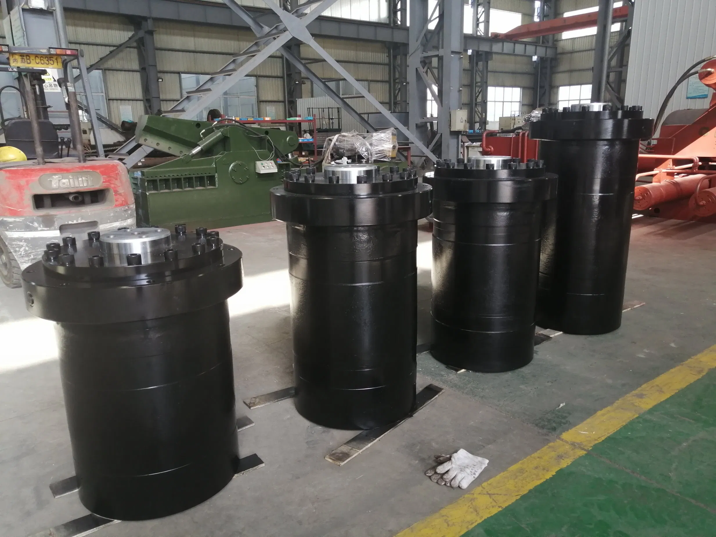 Гидравлический цилиндр 500 тонн одностороннего действия