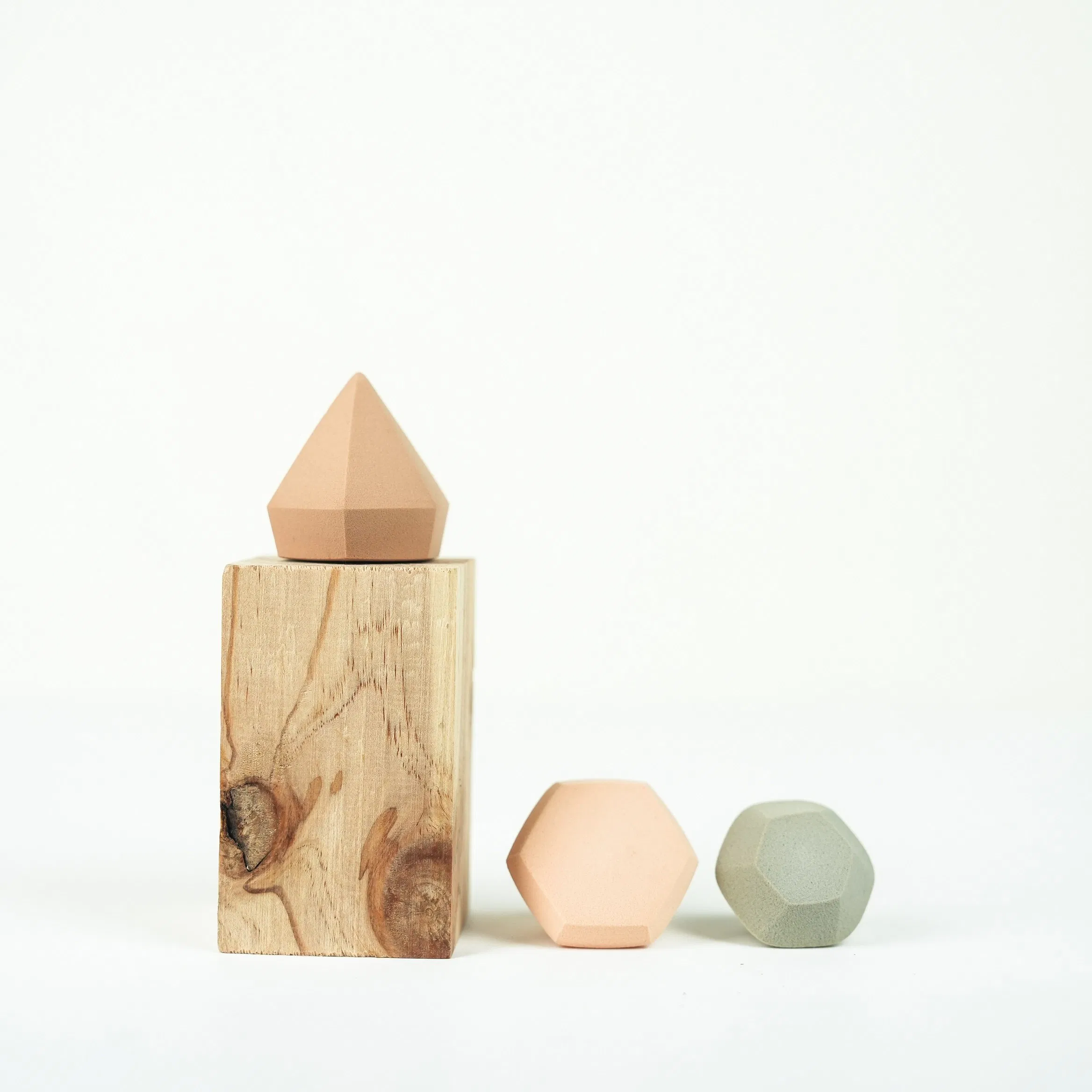 Premium Diamond Makeup Sponge for Flawless Beauty Application