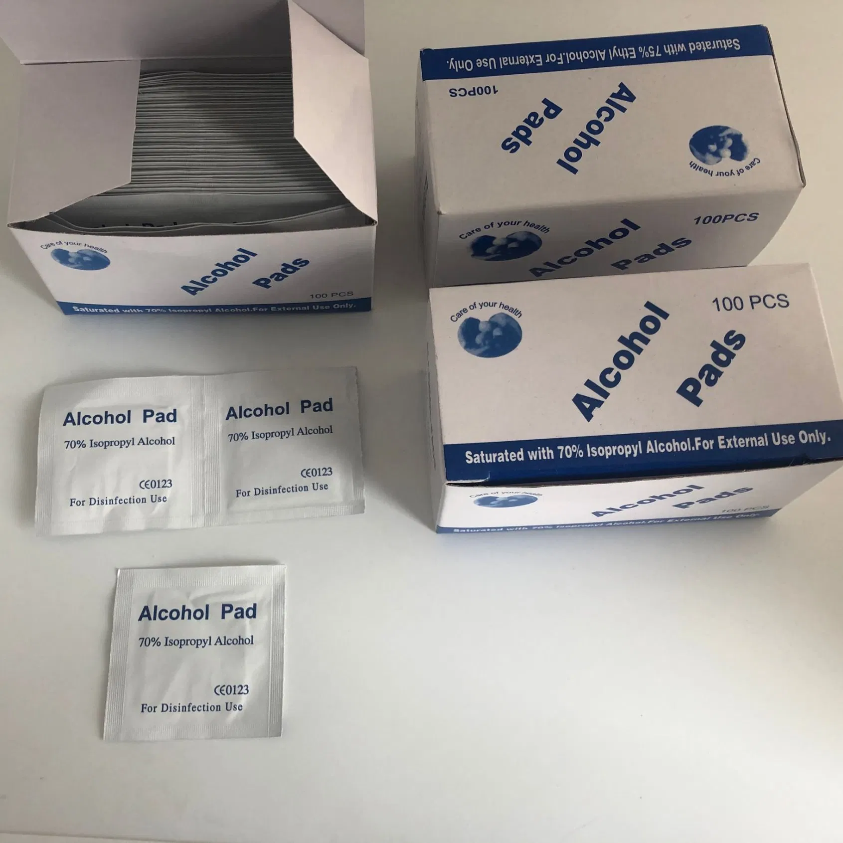 Accept OEM ODM 70% Alcohol Based Wet Pad Wipes