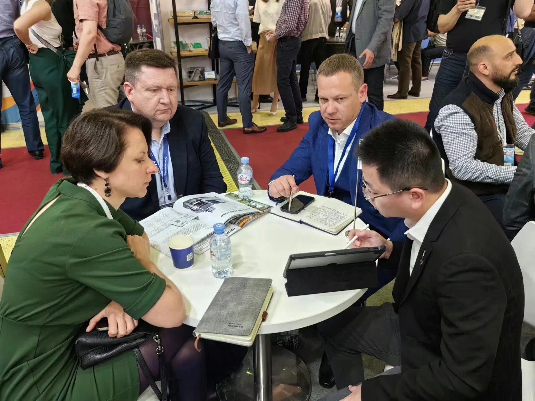 Роботизированная полировальная система для автоматической шлифовки