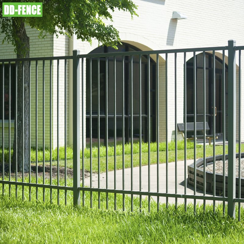 Factory Price Iron Fences Decorative Black Picket Ornamental Fence Wrought Iron Panels Tubular Steel Fence