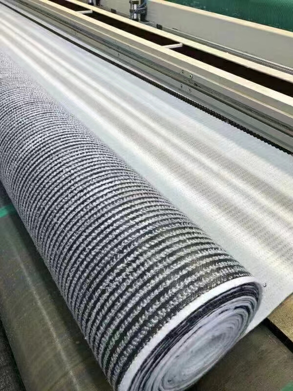 Bentonite Geosynthetic Clay Liner Gcl for Landfill Waterproof and Leak-Proof