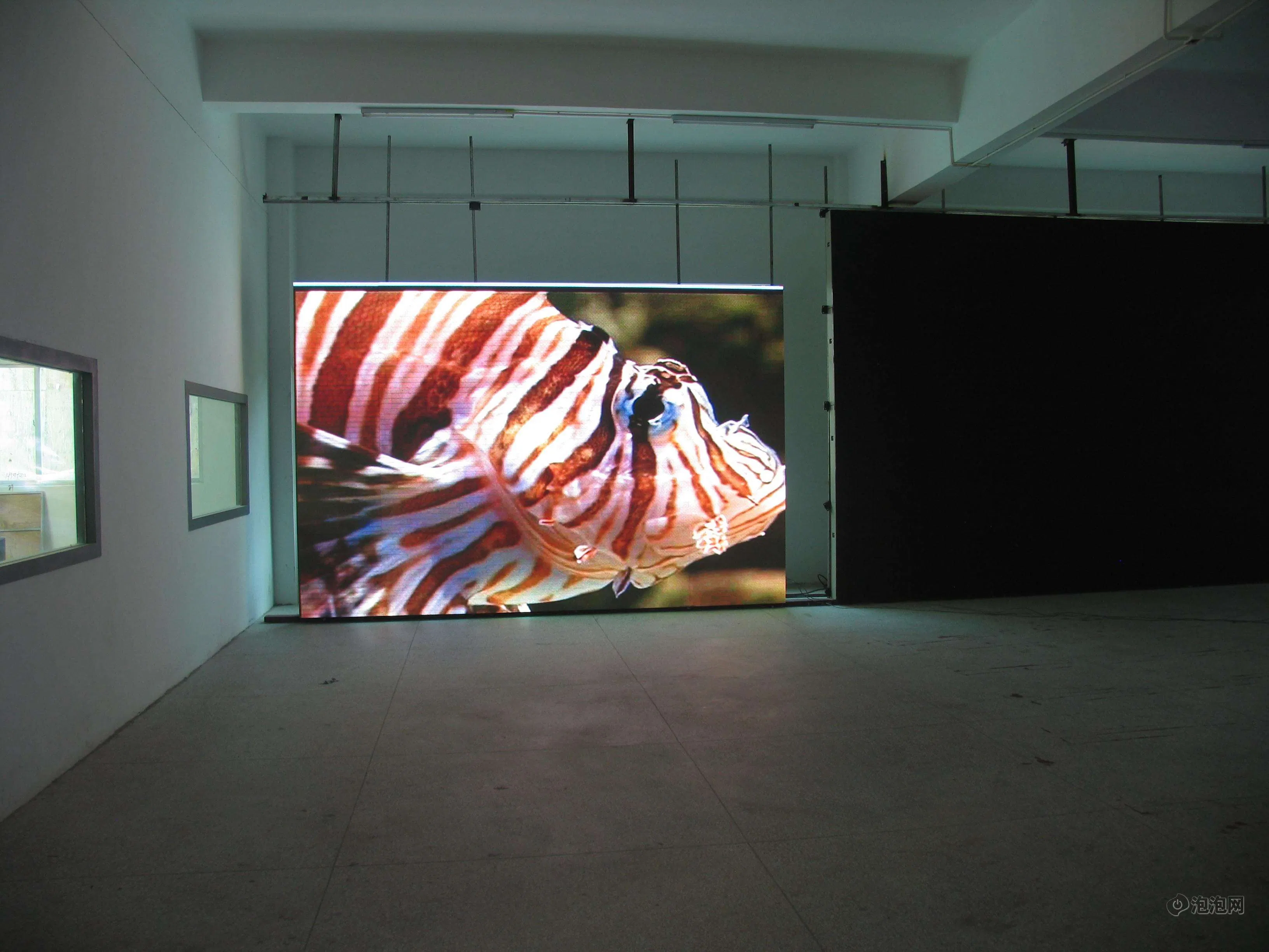 Premium Wooden Carton LED Flight Case for Promotions