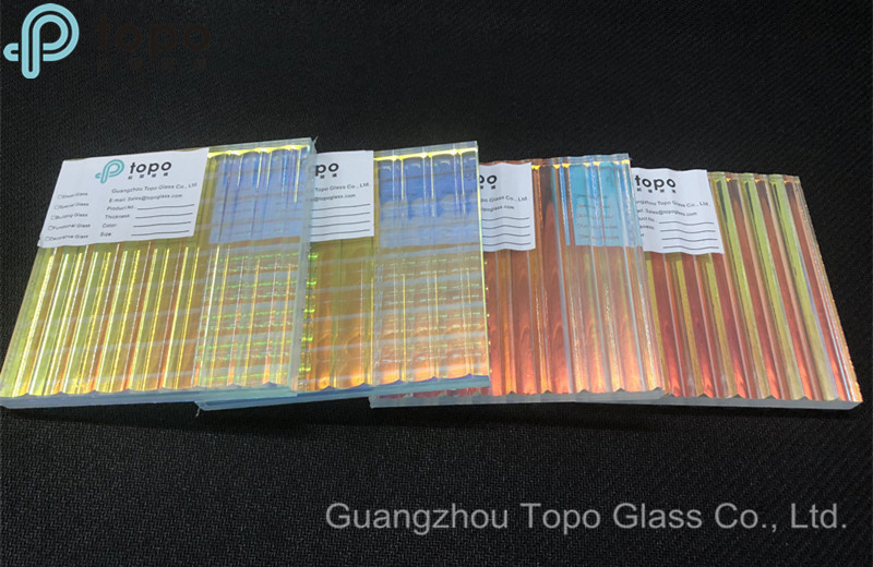 Laminated Art Figured Pattern Glass with Colorful PVB Film (LG-TP)
