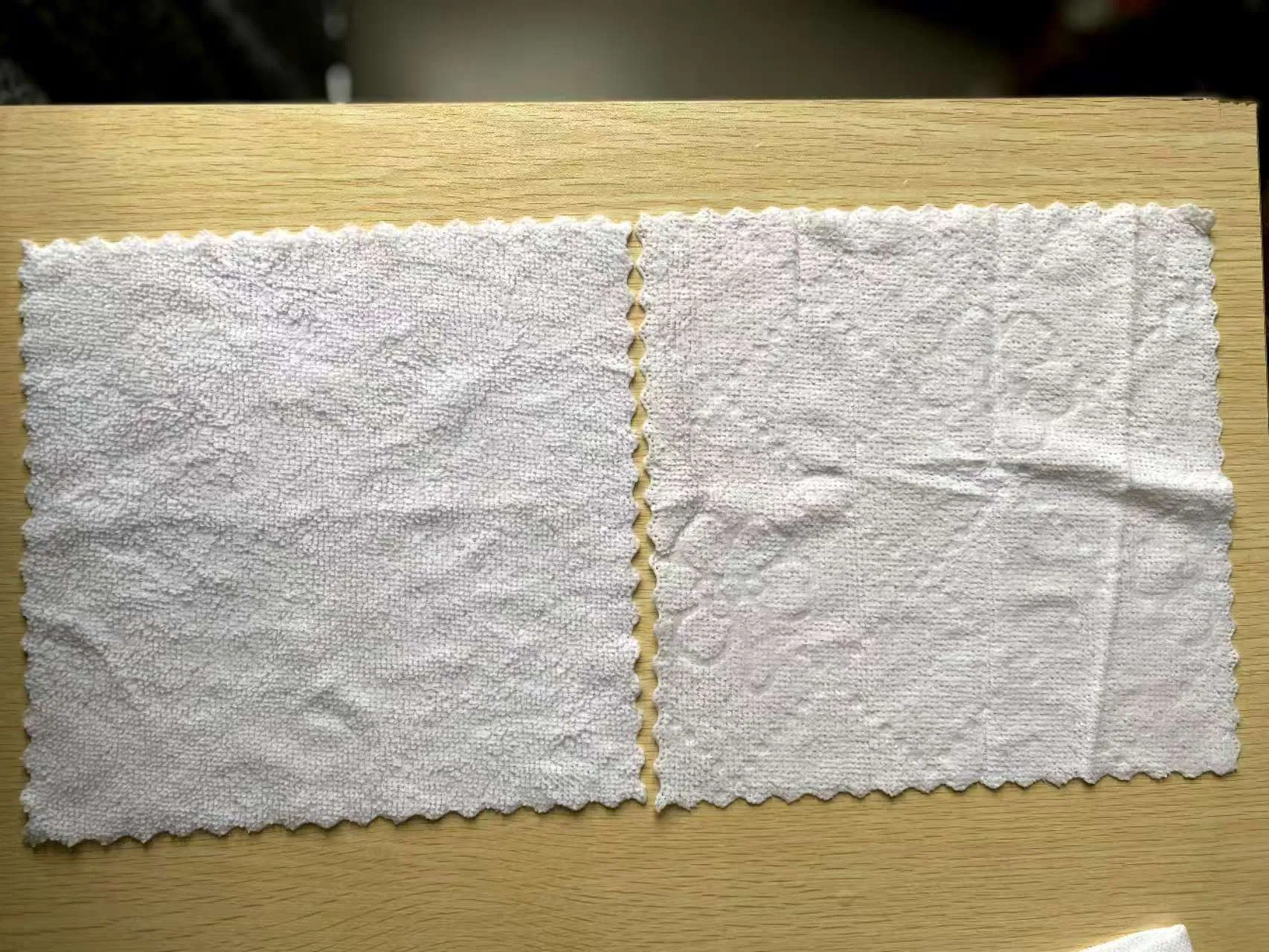 100% Eco-Friendly Disposable Microfiber Towel with Custom Logo and Scents for Car Hotel Restaurant Airline