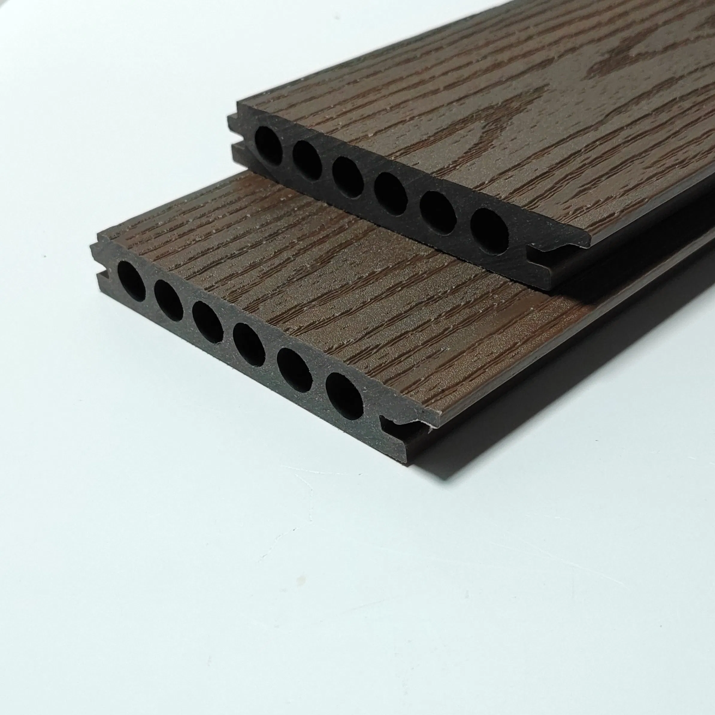 Террасная доска WPC Best-Liked: защита от насекомых, простая установка